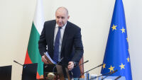 След задържането на жена в Струмяни: Румен Радев разпореди проверка по случая в МВР и НСО