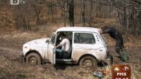 Министър Цветков - с джип извън пътя