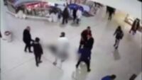 Съдът освободи тримата непълнолетни, задържани за нападение в мол