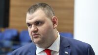 Делян Пеевски настоя ВСС да чуе майките от „Ангели на пътя“