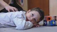 „Българската Коледа“: 5-годишният Сиян с надежда да играе и да бъде като всички деца