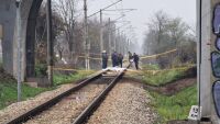 16-годишно момче загина, след като беше прегазено от локомотив, второ дете е ранено