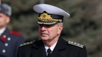 Началникът на отбраната адмирал Емил Ефтимов е подал рапорт за освобождаване от военна служба