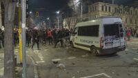 Арестуваните за агресия на масовия протест от 1 декември остават зад решетките