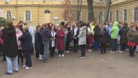 Медицинските сестри преговарят с властта: До 2 месеца става ясно с колко ще им увеличат заплатите
