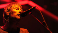 Том Йорк от Radiohead стана сърфист