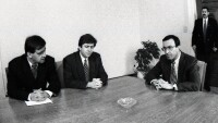 Преди 21 години: БСП връща мандата, България тръгва към Европа