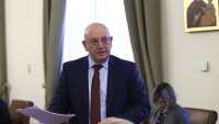 Екоминистърът пред депутати: Не съм казвал, че на Алепу се строи хотел