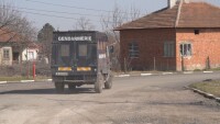 Акция срещу престъпността в селото, оплакало се от серийни набези