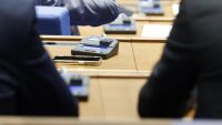 Окончателно: Одобриха вдигането на тавана на дълга с до 3,8 млрд. евро