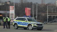 Камион прегази пешеходец в София, шофьорът избяга