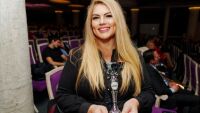 Проф. д-р Стояна Нацева – „Икона на епохата“ с признание за глобално въздействие