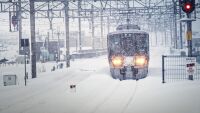 Снежни бури парализираха транспорта и прекъснаха тока в Румъния