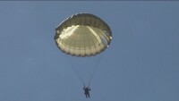 Тежък инцидент с ранени при военно учение с парашутни скокове в Чешнегирово