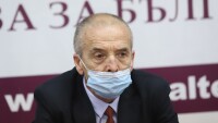  БЛС сезира етичната комисия заради неверни твърдения на доц. Мангъров 