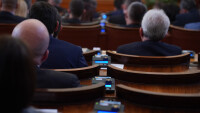 Парламентарен ден: Няма да изслушват премиера след последните кадри от Русе 