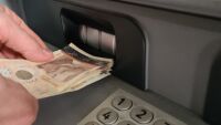 По-високи такси за основните банкови операции ни очакват 