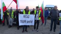 Автошествие блокира пътя между Лом и Козлодуй