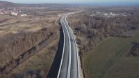 Разследване: Как строителството на автомагистрала 