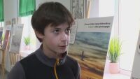 Столично училище с изложба: Летище София през обектива на млади авиофотографи