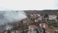 Местната власт в Банкя решава дали да даде жилище на хората от разрушената къща близнак
