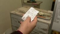 В село Роза евромонети все още няма, в близката баничарница рестото е в левове