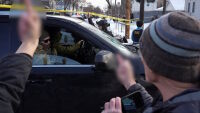 След стрелбата в Минеаполис, убила 37-годишна жена: Протести пред централата на имиграционните власти