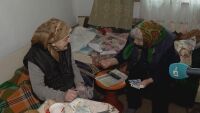 „Как ще е, то 50 лв. става 100 лв.“: Пенсионерките Пенка и Донка от с. Търнава си помагат с еврото