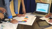 Когато прегаряме: 48% от работещите по света се чувстват в 