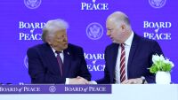 Опозицията планира да сезира КС за подписания от Росен Желязков документ за Борда за мир