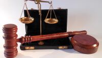 Съдът ще гледа днес делото срещу бившия кмет на Варна Иван Портних