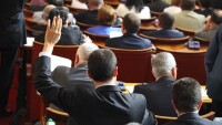 Депутати за руската заплаха: От „чудесен доклад” до „груба грешка”