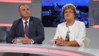Кандидат-президентската двойка Румен Гълъбинов и Веска Волева: Ще стигнем до балотаж