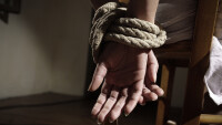 Мъж отвлече младата си съпруга в Монтанско