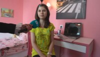 11-годишното сираче от Бяла Слатина сбъдна мечтата си за собствена стая с розови стени
