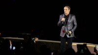 Поп, ритъм енд блус, кънтри, стандарти и класика от Майкъл Болтън (СНИМКИ+ВИДЕО)