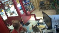 Полицията издирва извършителите на брутален обир в Бургас
