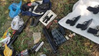 Гранатомет, боен арсенал и над 20 кг марихуана бяха открити в Бургас