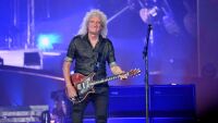 Китаристът на Queen Брайън Мей е получил инсулт (ВИДЕО)
