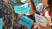 Социалните работници протестират (СНИМКИ)