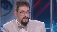 В главната роля, д-р Георги Стаменов: По мое време плащахме, за да специализираме