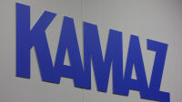 Руският гигант за камиони „Камаз“ съкращава работната седмица заради кризата на пазара