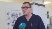 Рискът от бъбречни кризи и камъни нараства през лятото: Как да се предпазим?
