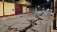 Силното земетресение в Перу взе 5 жертви (ВИДЕО и СНИМКИ)