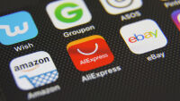 Опасни играчки и козметика: ЕС глоби AliExpress с рекордните 550 млн. евро за незаконни стоки