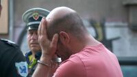 След катастрофата и гонката: Шофьорът с 3,5 промила алкохол зад волана остава в ареста