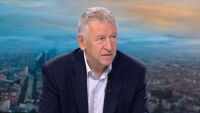 „Порочно е, че един плаща, а друг купува“: Д-р Кацаров настоява НЗОК да заплаща онколекарствата така, както купува всички станали