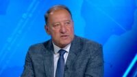 Ангел Найденов: България не става страна във войната с разполагането на американски самолети в Безмер