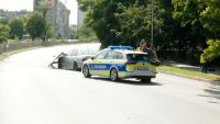 Моторист загина при тежка катастрофа с две коли във Варна,