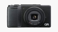 Ricoh представи новия си флагшип фотоапарат: GR II